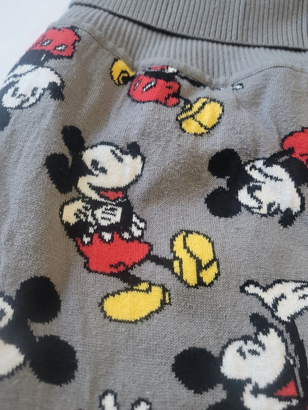 Disney Mickey Mouse Pet Dog Sweater Gray Knit Pullover XL Cotton Blend Holiday